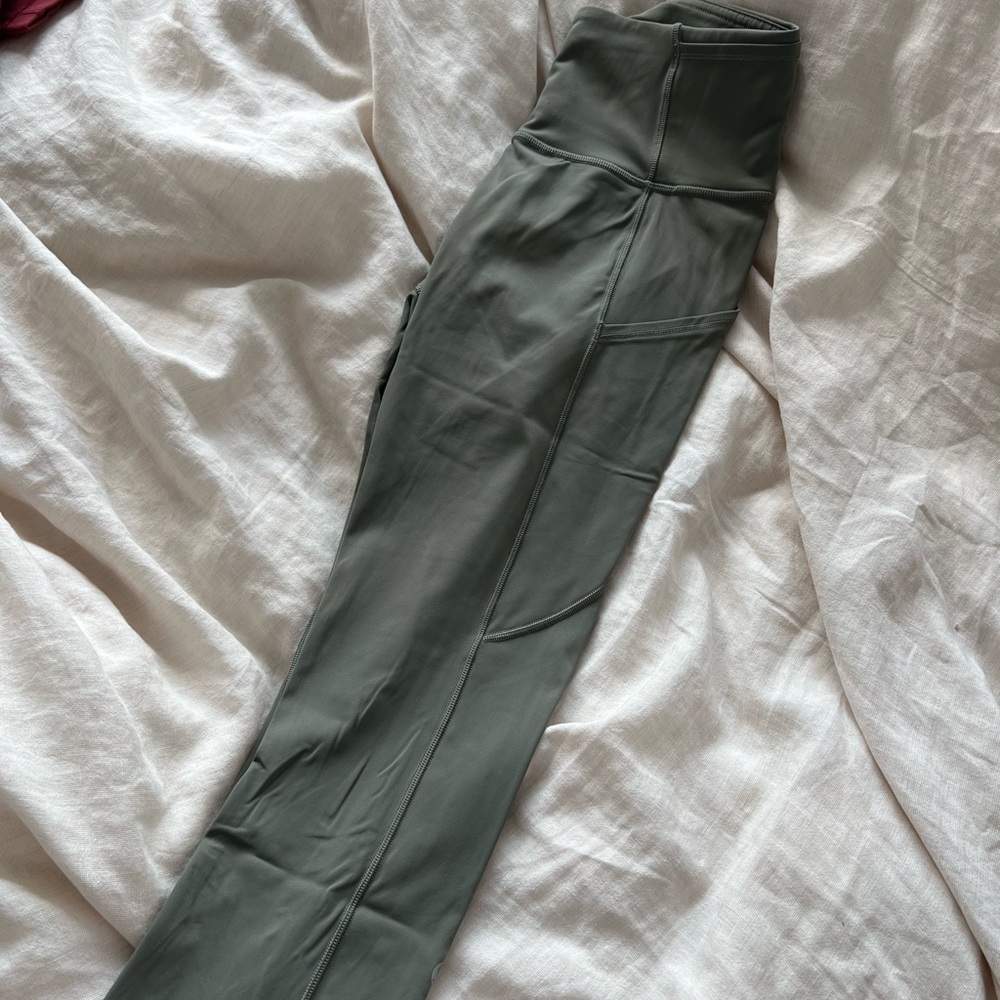 Lululemon Fast and Free